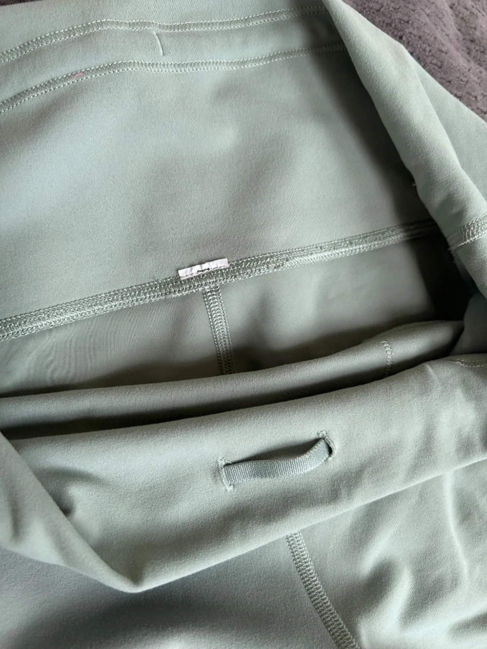 Lululemon Define Jacket Nulu & WUNDER TRAIN leggings